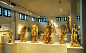 Ημερήσιες εκδρομές με βάση την Κατερίνη – Αρχαίο Δίον