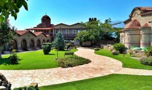 Ημερήσιες εκδρομές με βάση την Κατερίνη - Μοναστήρι Εφρέμ στην Κονταριώτισσα Ημερήσιες εκδρομές με βάση την Κατερίνη – Μοναστήρι Εφρέμ στην Κονταριότισσα