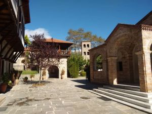 Ημερήσιες εκδρομές με βάση την Κατερίνη - Πριόνια και Μοναστήρι Αγίου Διονυσίου στον Όλυμπο Ημερήσιες εκδρομές με βάση την Κατερίνη – Πριόνια και μονή Διονυσίου στον Όλυμπο