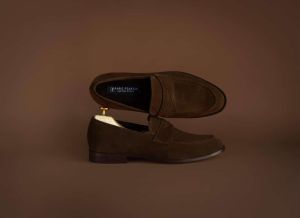 Πάρις Ψάφος: Ένας επίμονος υποδηματοποιός Πάρις Ψάφος: Ένας επίμονος υποδηματοποιός