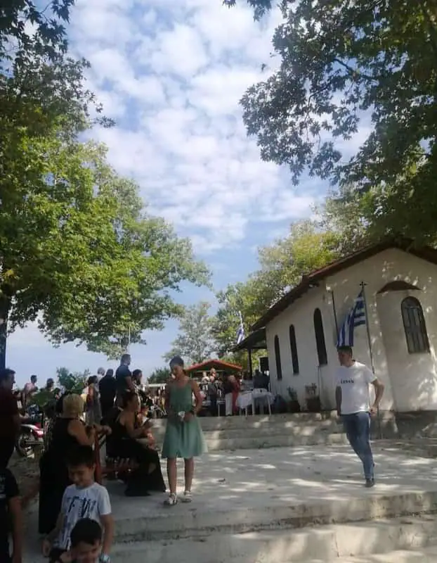 Πανηγύρισε το Εξωκλήσι της Μεταμορφώσεως του Σωτήρος στην Λαγόραχη Πιερίας! Πανηγύρισε το Εξωκλήσι της Μεταμορφώσεως του Σωτήρος στην Λαγόραχη Πιερίας!