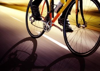 Ποδήλατο και ΚΟΚ: «Τσουχτερά» πρόστιμα, πού απαγορεύεται να το οδηγείς