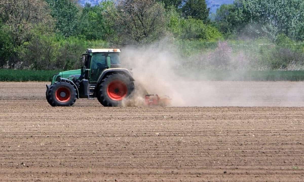 Πώς θα επιστραφεί ο ΕΦΚ σε 300.000 αγρότες – Όλα τα βήματα