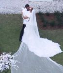 Τζένιφερ Λόπεζ – Μπεν Άφλεκ: Το εντυπωσιακό νυφικό που φόρεσε η τραγουδίστρια στον… δεύτερο γάμο