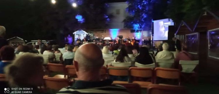 Έπεσε η αυλαία των εκδηλώσεων του 51ου Φεστιβάλ Ολύμπου, με αφιέρωμα στον Ιάκωβο Καμπανέλη Έπεσε η αυλαία των εκδηλώσεων του 51ου Φεστιβάλ Ολύμπου, με αφιέρωμα στον Ιάκωβο Καμπανέλη