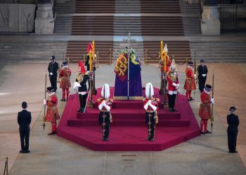 Βασίλισσα Ελισάβετ: Δείτε Live την κηδεία της