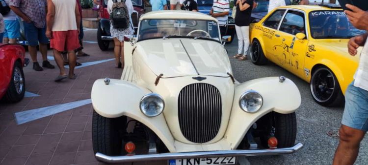 Δήμος Κατερίνης: Οχήματα εποχής υποδέχτηκε η Παραλία