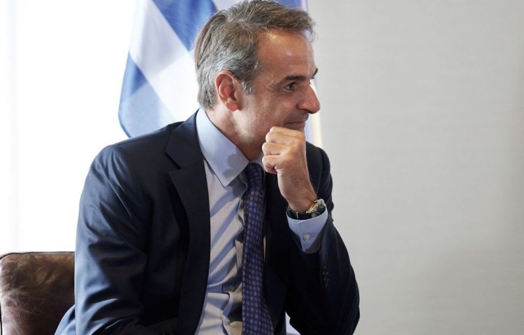 Δύο ξένοι Μητσοτάκης – Ερντογάν στη δεξίωση του Μπάιντεν Δύο ξένοι Μητσοτάκης – Ερντογάν στη δεξίωση του Μπάιντεν