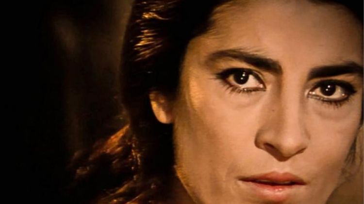 Ειρήνη Παπά: Η ζωή της και η καριέρα της σπουδαίας ηθοποιού και οι τραγωδίες που την ανέδειξαν