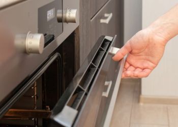 Η Κομισιόν θα προτείνει «υποχρεωτική» εξοικονόμηση ενέργειας 5%