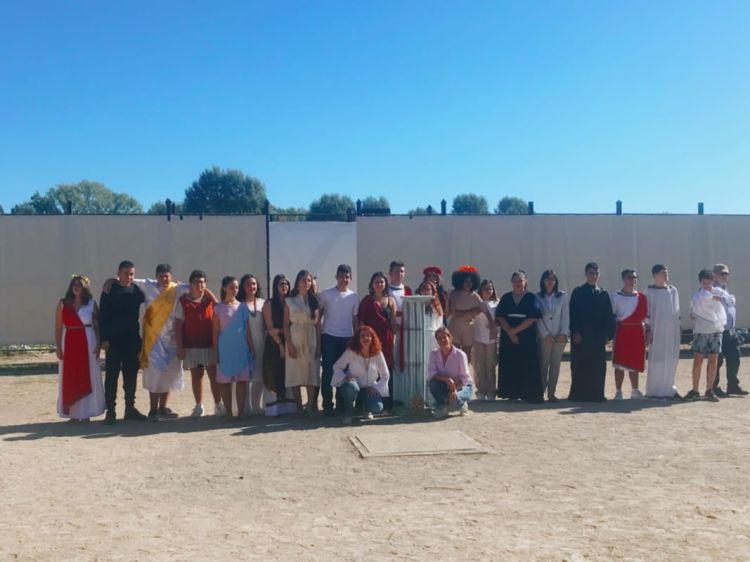 «Ολύμπια εν Δίω»: Οι Άθλοι και οι Άθλι-οι του Ηρακλή «Ολύμπια εν Δίω»: Οι Άθλοι και οι Άθλι οι του Ηρακλή