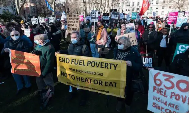 Παίρνει επιτέλους η Ευρώπη στα σοβαρά την εξοικονόμηση ενέργειας; Παίρνει επιτέλους η Ευρώπη στα σοβαρά την εξοικονόμηση ενέργειας;