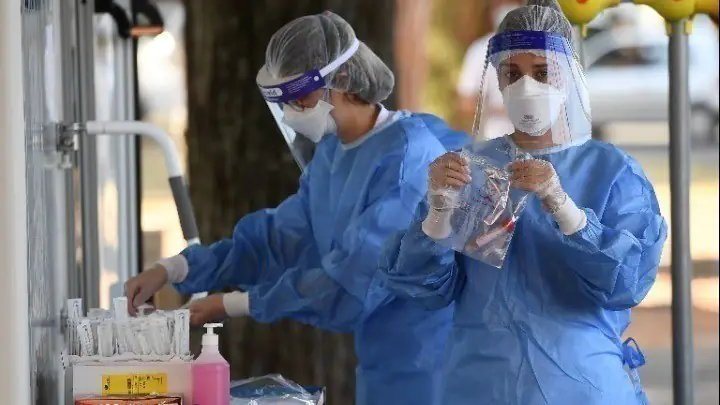 Προβληματίζει τους επιστήμονες η συνύπαρξη γρίπης και covid-19 Προβληματίζει τους επιστήμονες η συνύπαρξη γρίπης και Covid 19