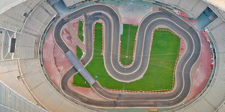 Ράλλυ Ακρόπολις: Υπερθέαμα στο ΟΑΚΑ με την υπερειδική – Δείτε πώς το γήπεδο έγινε πίστα!