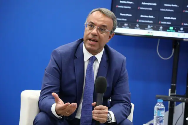 Στο 10% τα κόκκινα δάνεια των τραπεζών από 43,6% το 2019 σύμφωνα με τον υπουργό οικονομικών Στο 10% τα κόκκινα δάνεια των τραπεζών από 43,6% το 2019 σύμφωνα με τον υπουργό οικονομικών