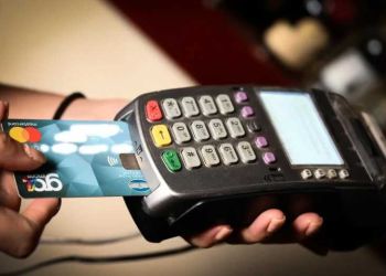 Τέλος οι εξαιρέσεις για Pos – Πώς θα γίνει η υποχρεωτική διασύνδεση με τις ταμειακές