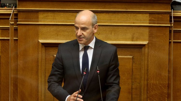 Τα Πρότυπα ΕΠΑΛ γέφυρα διασύνδεσης με την αγορά εργασίας Τα Πρότυπα ΕΠΑΛ γέφυρα διασύνδεσης με την αγορά εργασίας