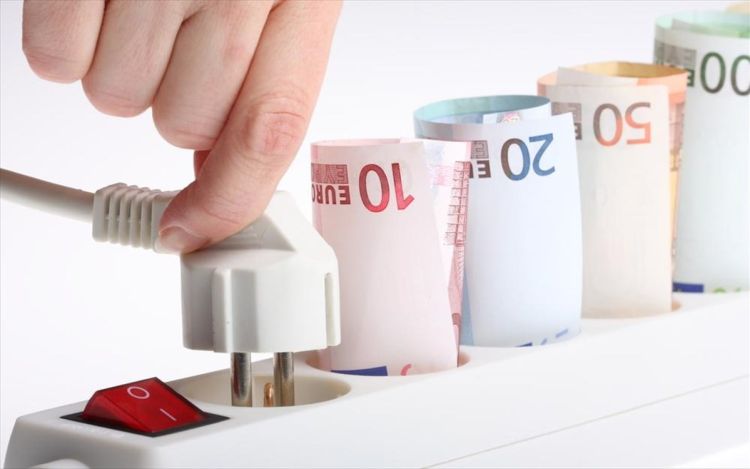 Τα μέτρα στήριξης που βρίσκονται στο τραπέζι για τον χειμώνα: Επίδομα φυσικού αερίου, «αυξημένο» επίδομα θέρμανσης, Fuel Pass 3 Τα μέτρα στήριξης που βρίσκονται στο τραπέζι για τον χειμώνα: Επίδομα φυσικού αερίου, «αυξημένο» επίδομα θέρμανσης, Fuel Pass 3