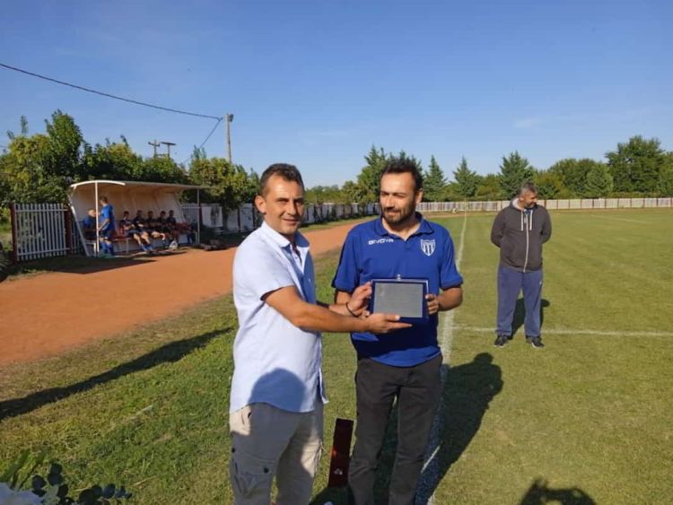 Τιμήθηκε ο Γιώργος Ντάμτσιος Τιμήθηκε ο Γιώργος Ντάμτσιος