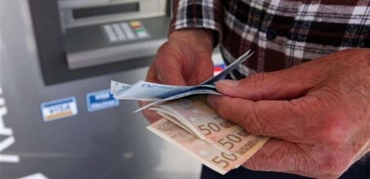 Το 87% των συνταξιούχων θα δει κατευθείαν αύξηση στη σύνταξη - μερικοί διπλή και τριπλή Το 87% των συνταξιούχων θα δει κατευθείαν αύξηση στη σύνταξη – μερικοί διπλή και τριπλή