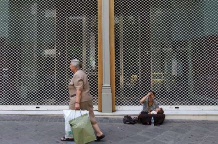 Υψηλός ο κίνδυνος φτώχειας για σχεδόν 3 εκατομμύρια πολίτες