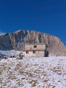 Οι κορυφές του Ολύμπου είδαν χιόνι Οι κορυφές του Ολύμπου είδαν χιόνι