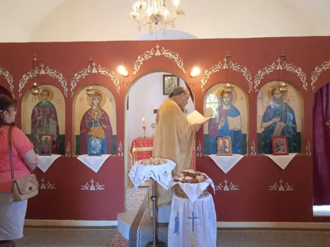 Κολινδρός: Πανηγυρίζει το εξωκλήσι του Αγίου Νικολάου του Καρπενησιώτη