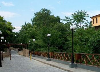 Ημερήσιες εκδρομές με βάση την Κατερίνη – Βέροια