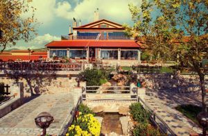 Ημερήσιες εκδρομές με βάση την Κατερίνη – Σπήλαιο Πετραλώνων και Περέκ