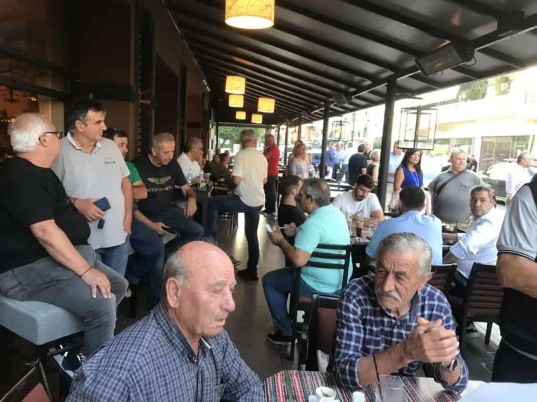 Με ενθουσιασμό δέχθηκαν οι Πιεριείς το κλιμάκιο των υπουργών Με ενθουσιασμό δέχθηκαν οι Πιεριείς το κλιμάκιο των υπουργών