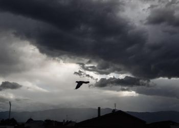 Ο Καιρός Σήμερα: Συννεφιασμένη Κυριακή με μικρή πτώση της θερμοκρασίας Ο Καιρός Σήμερα: Συννεφιασμένη Κυριακή με μικρή πτώση της θερμοκρασίας