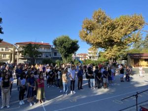 Ο Μητροπολίτης στον Αγιασμό του Μουσικού Σχολείου Κατερίνης