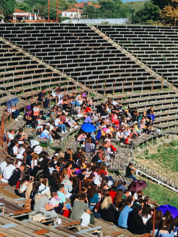 «Ολύμπια εν Δίω»: Οι Άθλοι και οι Άθλι-οι του Ηρακλή «Ολύμπια εν Δίω»: Οι Άθλοι και οι Άθλι οι του Ηρακλή