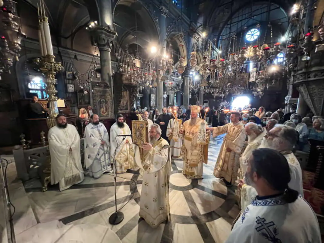 Προσκύνημα στην Ιερά Νήσο Τήνο από την Ιερά Μητρόπολη Κίτρους Προσκύνημα στην Ιερά Νήσο Τήνο από την Ιερά Μητρόπολη Κίτρους