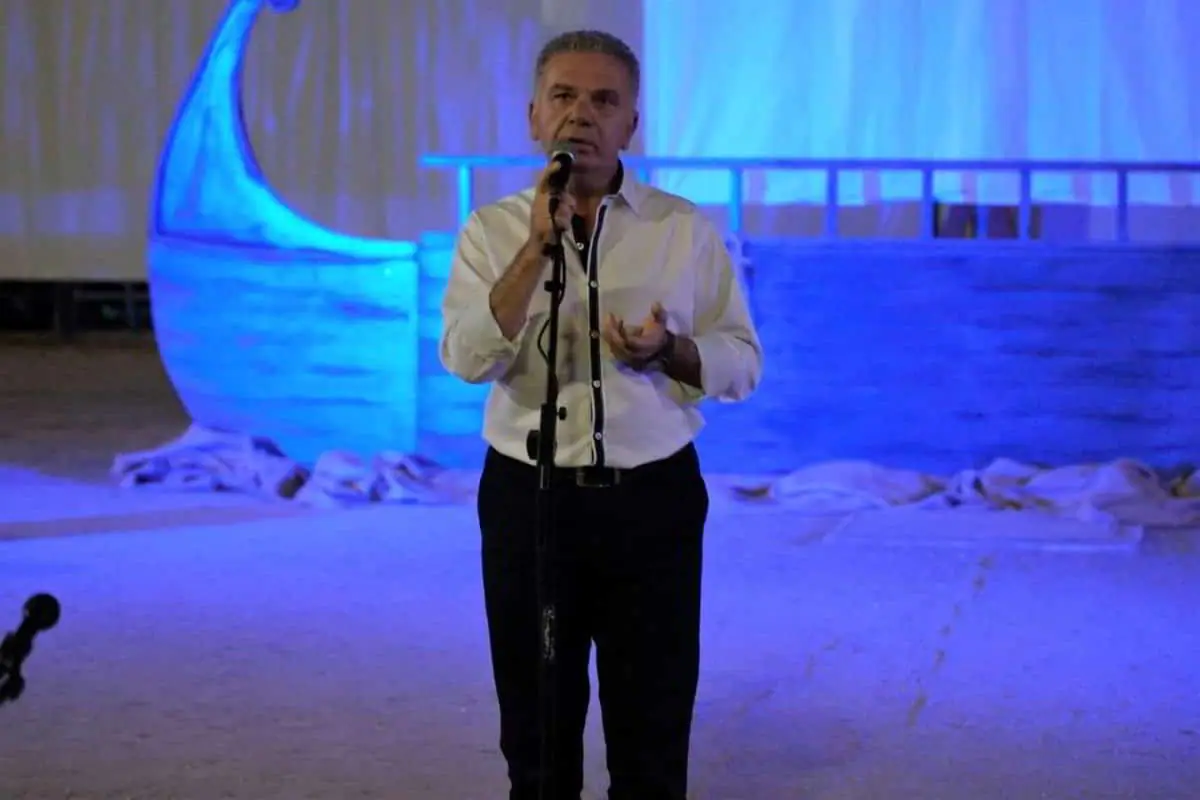 Πόντος, τα δακρυσμένα κύματα της μνήμης Πόντος, τα δακρυσμένα κύματα της μνήμης