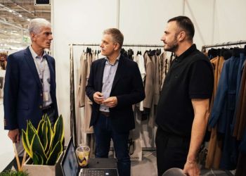 Σημαντικές επαγγελματικές συμφωνίες στον κλάδο ένδυσης και κλωστοϋφαντουργίας με τη στήριξη της Π. Κεντρικής Μακεδονίας Σημαντικές επαγγελματικές συμφωνίες στον κλάδο ένδυσης και κλωστοϋφαντουργίας με τη στήριξη της Π. Κεντρικής Μακεδονίας