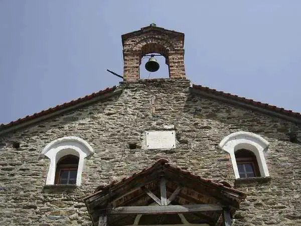 Το δημοσίευμα για τη Μόρνα και ένας μύθος που τη συνοδεύει Το δημοσίευμα για τη Μόρνα και ένας μύθος που τη συνοδεύει