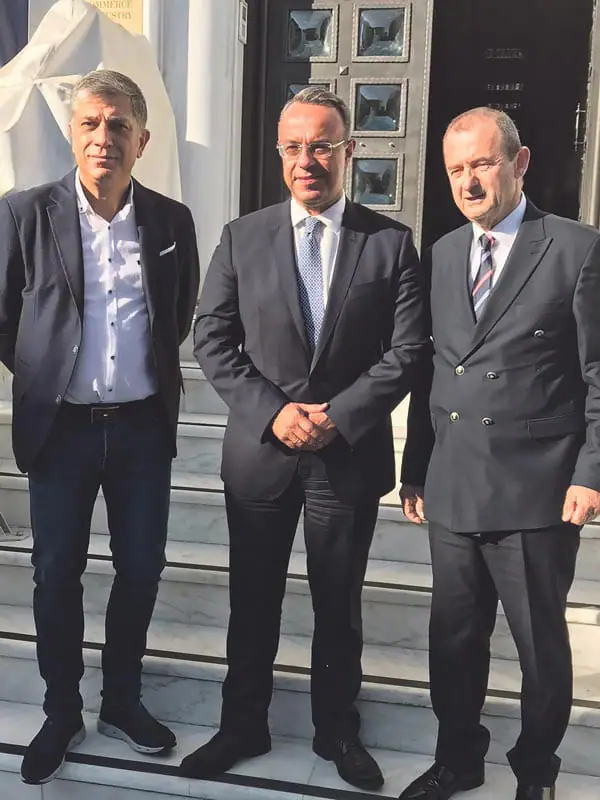 Χρήσιμες επισημάνσεις από τους ομιλητές της διευρυμένης σύσκεψης της Κ.Ε.Ε.Ε στην πόλη μας Χρήσιμες επισημάνσεις από τους ομιλητές της διευρυμένης σύσκεψης της Κ.Ε.Ε.Ε στην πόλη μας