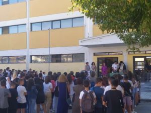 Χτύπησε το πρώτο κουδούνι στα σχολεία της Πιερίας