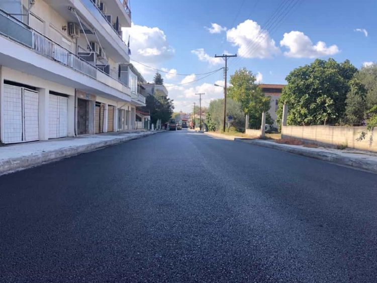 Αποκαταστάσεις ενδοδημοτικής οδοποιίας στο δήμο Πύδνας Κολινδρού