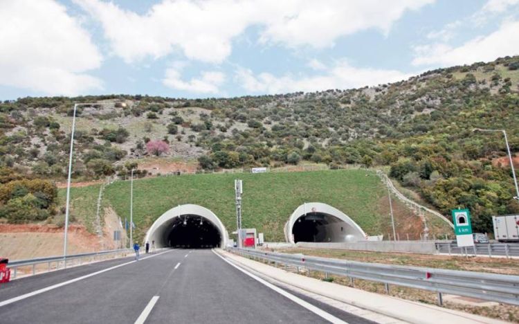 Διακοπή κυκλοφορίας από τον κόμβο Πλαταμώνα έως τον κόμβο Λεπτοκαρυάς λόγω εργασιών σε σήραγγα
