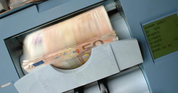 ΕΦΚΑ, ΔΥΠΑ – ΟΑΕΔ: Ξεκινούν από Δευτέρα οι πληρωμές – Παροχές και επιδόματα που καταβάλλονται