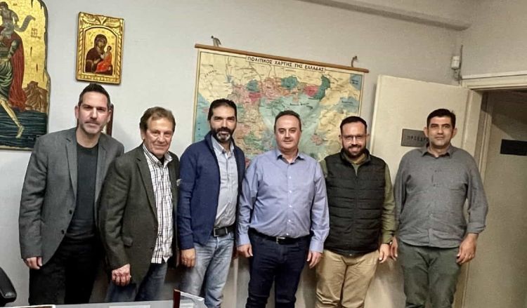 Επίσκεψη στον Πρόεδρο του Υπεραστικού ΚΤΕΛ Πιερίας Επίσκεψη στον Πρόεδρο του Υπεραστικού ΚΤΕΛ Πιερίας.