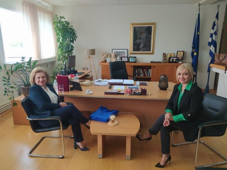 Η π. Βουλευτής Μαρία  Μίχου συναντά εποικοδομητικά της Αντιπεριφερειάρχη Σ. Μαυρίδου