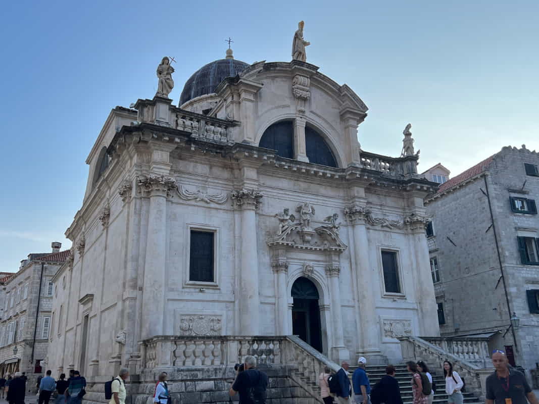 Κάντο όπως το Ντουμπρόβνικ... Πως το «μαργαριτάρι της Αδριατικής» κυνηγά το «στοίχημα» για το βιώσιμο τουρισμό Κάντο όπως το Ντουμπρόβνικ… Πως το «μαργαριτάρι της Αδριατικής» κυνηγά το «στοίχημα» για το βιώσιμο τουρισμό