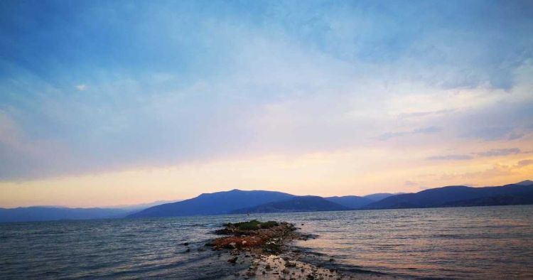 Καιρός: Για αύριο Δευτέρα γενικά αίθριος με λίγες νεφώσεις