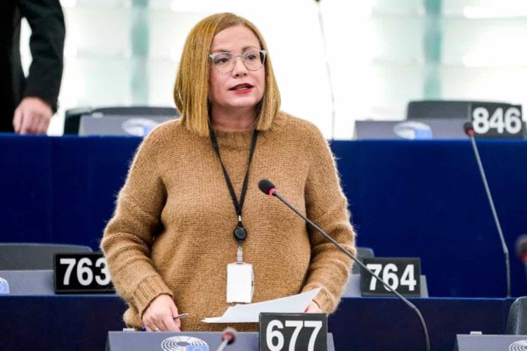 Μαρία Σπυράκη: Ισότιμη πρόσβαση σε καινοτόμα φάρμακα και σύγχρονες θεραπείες Μαρία Σπυράκη: Ισότιμη πρόσβαση σε καινοτόμα φάρμακα και σύγχρονες θεραπείες