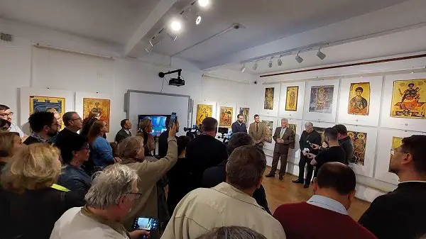 Ο Άγιος Δημήτριος από το Άγιον Όρος στην Κραϊόβα της Ρουμανίας Ο Άγιος Δημήτριος από το Άγιον Όρος στην Κραϊόβα της Ρουμανίας