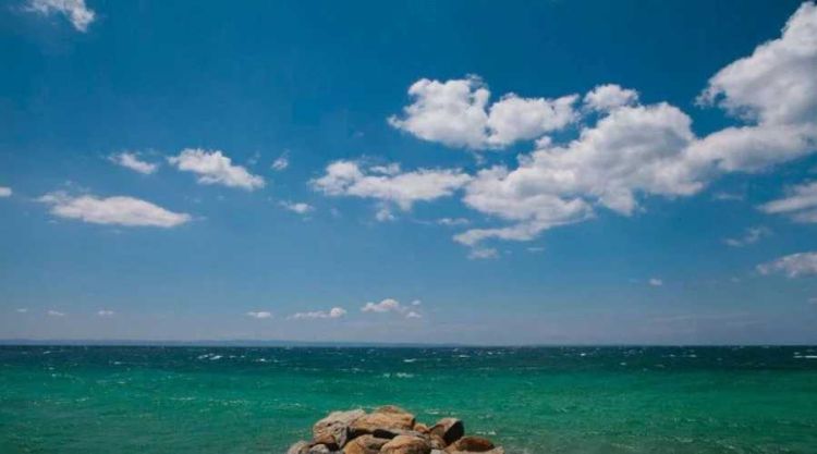 Ο Καιρός Σήμερα: Ηλιοφάνεια και άνοδος θερμοκρασίες το Σάββατο