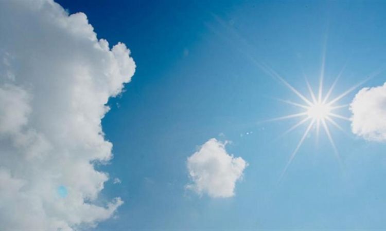 Ο Καιρός Σήμερα: Ηλιοφάνεια με πρόσκαιρες νεφώσεις η Παρασκευή
